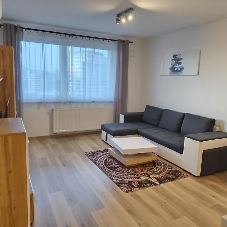 Bright New Build With Garage, Great View Apartament Bratislava